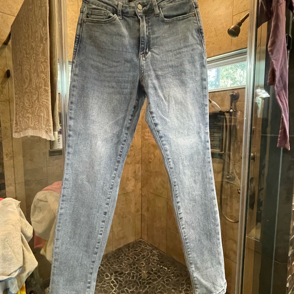 Judy Blue Light Blue Denim Jeans